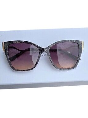 GUESS By Marciano 0833 Sunglasses